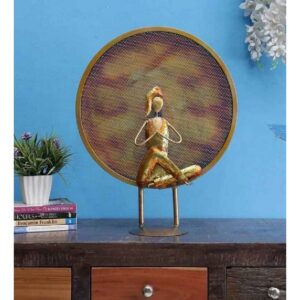 Yoga Lady 1 Table In Ring Decor 1