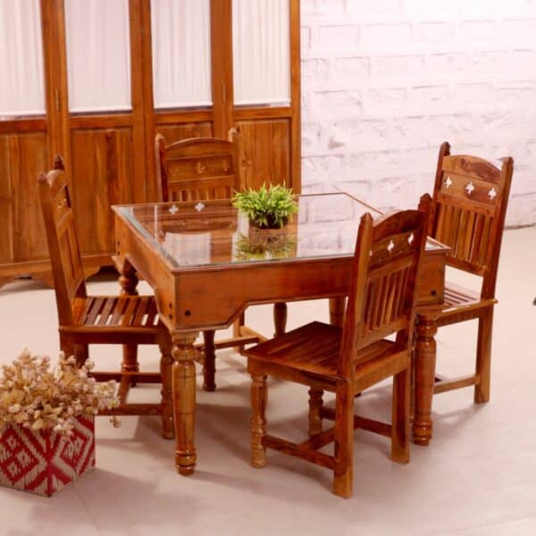 Box Shaped Dining 4 Seater Set