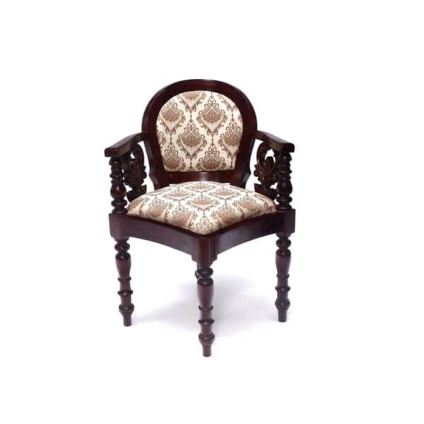 Diagonal Aligned Colonial Chair4
