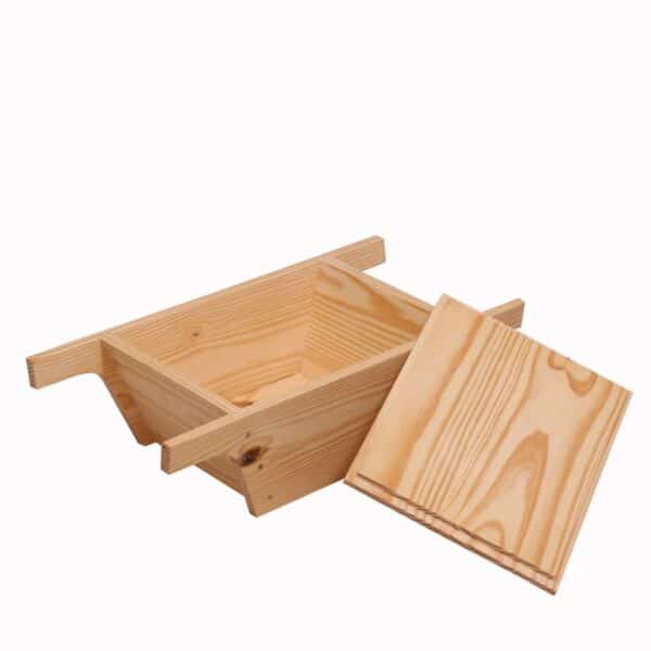 Boat Shaped Wooden Crate With Lid 1