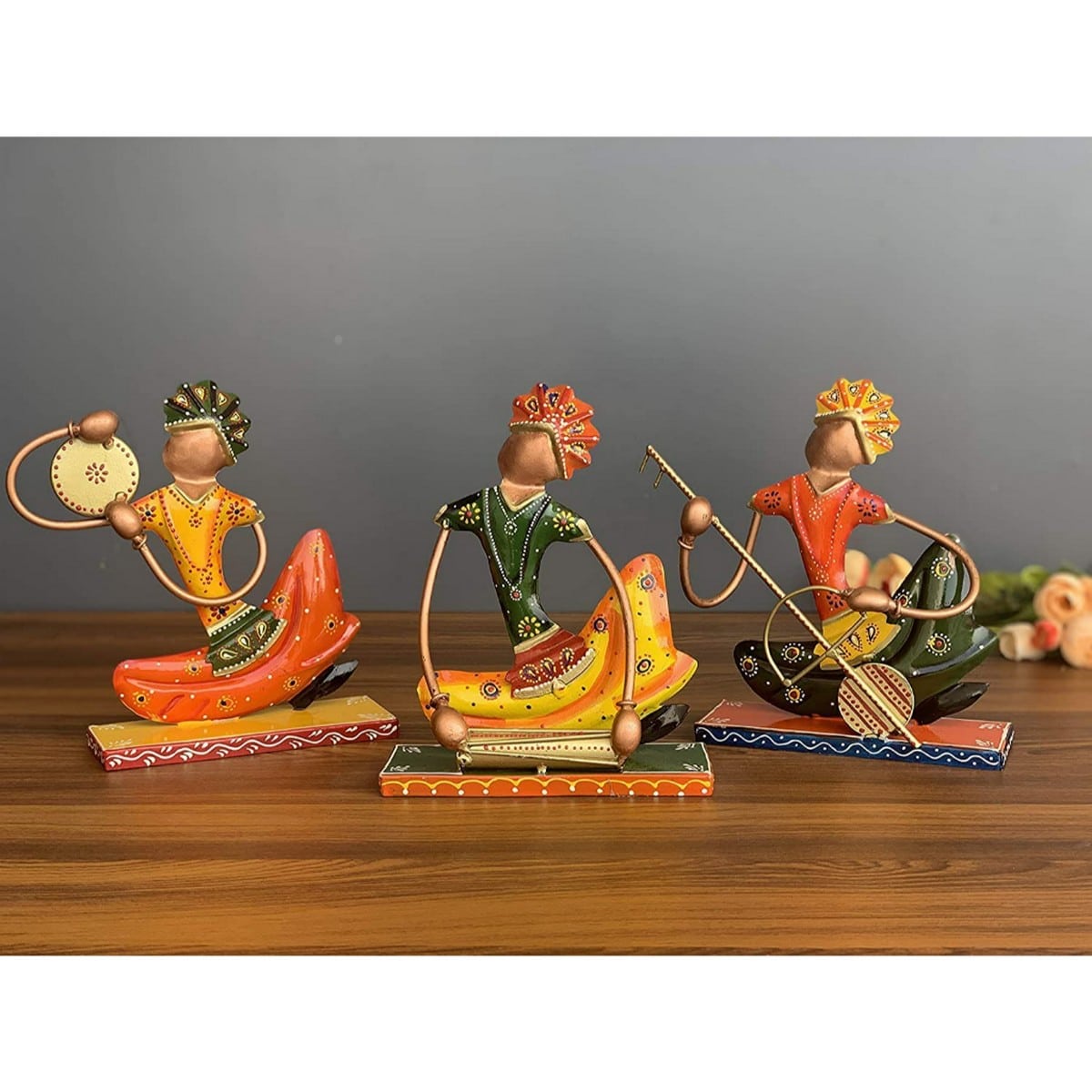 Harmony in Metal Discover the Soulful Rajasthani Musicians Metal Showpiece